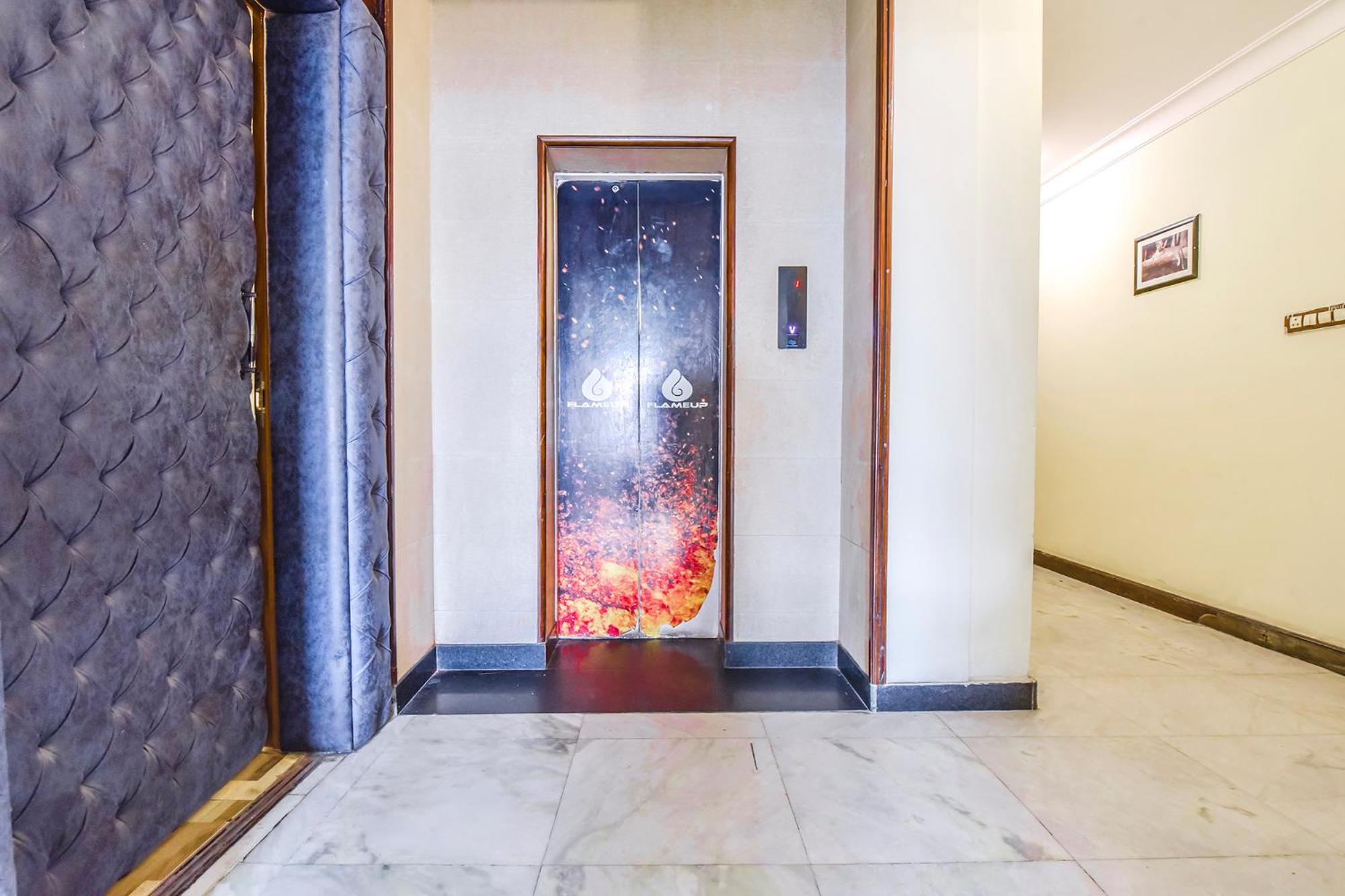 Collection O Hotel Four Boutique Kukas Zewnętrze zdjęcie